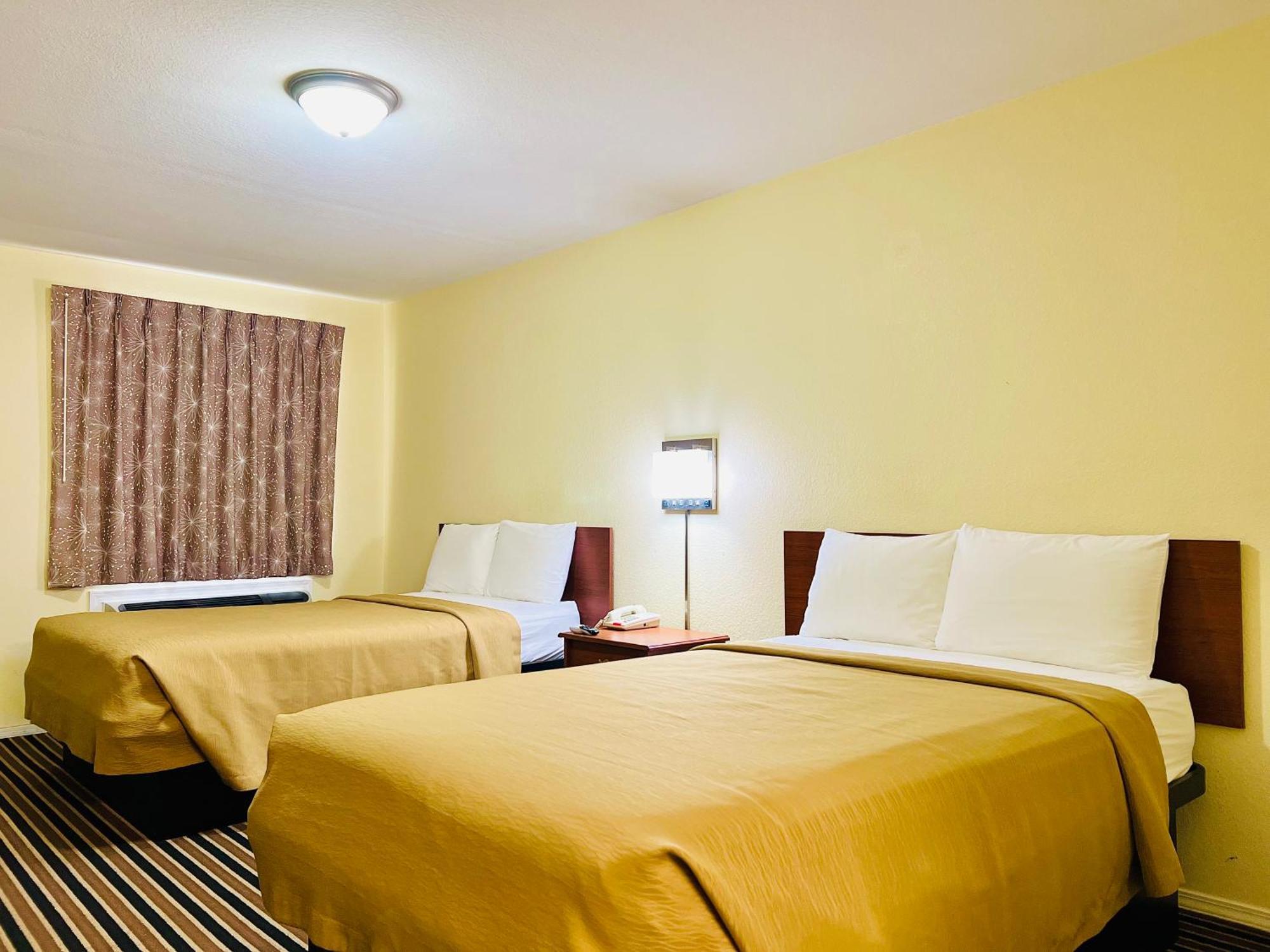 Suite 16 Motel Gore Kültér fotó